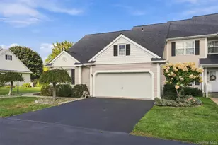 60 Tee Ln, Red Hook, NY 12571 - Photo 2