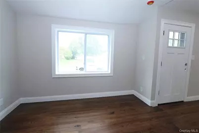 1537 Agate Street, Bay Shore, NY 11706 - Photo 22