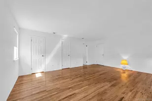 25 Sherry Ln, Hauppauge, NY 11788 - Photo 12