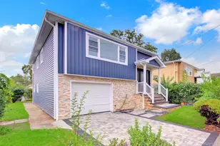 77 Roquette Ave, Elmont, NY 11003 - Photo 2