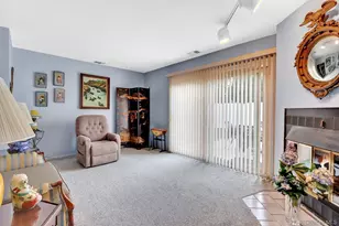 650 Newbridge Rd, East Meadow, NY 11554 - Photo 16