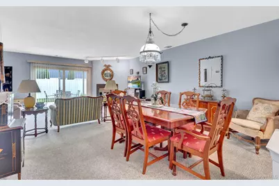 650 Newbridge Road #53, East Meadow, NY 11554 - Photo 12