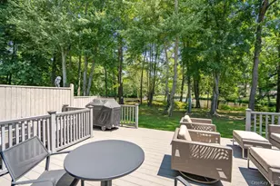10 Pond View Ct, Jericho, NY 11753 - Photo 36