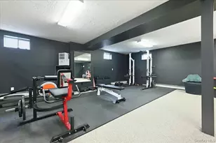 151 Monroe St, Massapequa Park, NY 11762 - Photo 32
