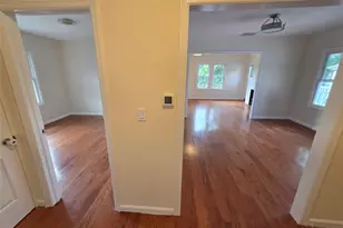 56 Riverdale Ave, White Plains, NY 10607 - Photo 10