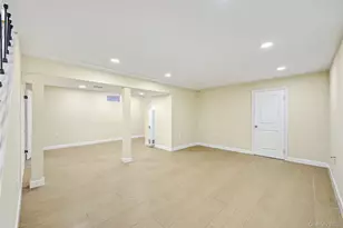 163-63 20th Ave, Whitestone, NY 11357 - Photo 18