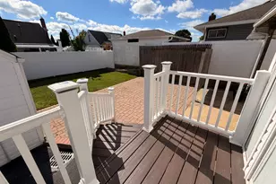 8 Michel Ave, Farmingdale, NY 11735 - Photo 46