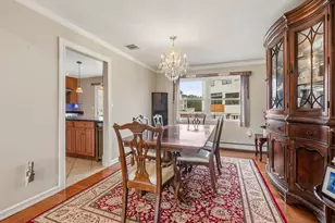 8 Carl Ct, Spring Valley, NY 10977 - Photo 8