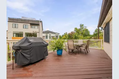 8 Carl Court, Spring Valley, NY 10977 - Photo 28