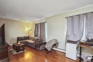 31 E June St, Lindenhurst, NY 11757 - Photo 22