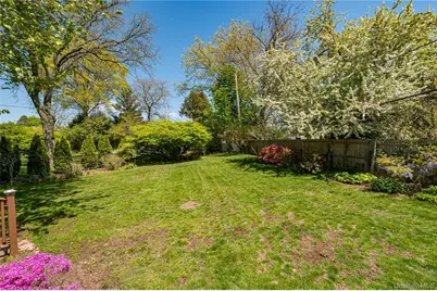 20 Evon Drive SW, Syosset, NY 11791 - Photo 22