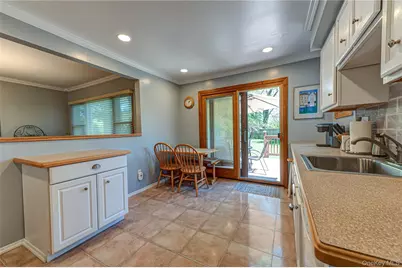 20 Evon Drive SW, Syosset, NY 11791 - Photo 6