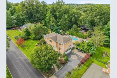 22 Beaumont Drive, New City, NY 10956 - Photo 2