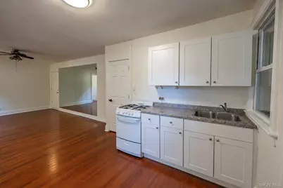 364 Ashford Avenue #1E, Dobbs Ferry, NY 10522 - Photo 4