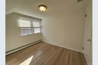 11 Gabriel Place #2, Glen Cove, NY 11542 - Photo 10