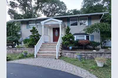 [Address not provided], East Setauket, NY 11733 - Photo 1