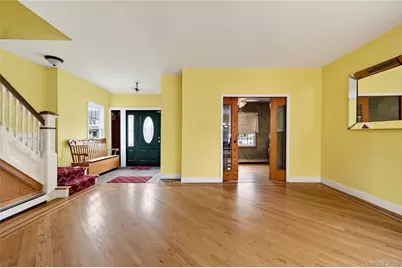 36 Union Place, Lynbrook, NY 11563 - Photo 4