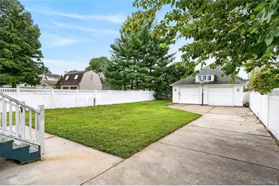 36 Union Place, Lynbrook, NY 11563 - Photo 28