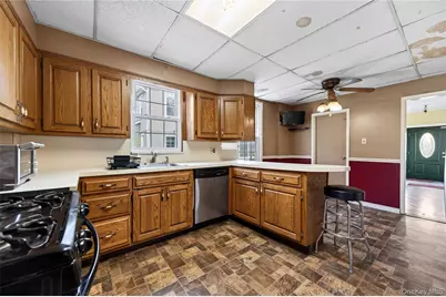 36 Union Place, Lynbrook, NY 11563 - Photo 18