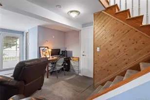 121 W Lake Dr, Lindenhurst, NY 11757 - Photo 20