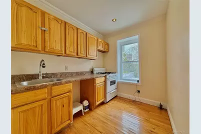 106-08 Liberty Avenue #2, Ozone Park, NY 11417 - Photo 6
