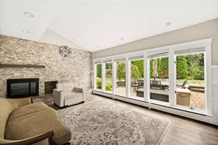 32 Glenmere Ln, Commack, NY 11725 - Photo 10