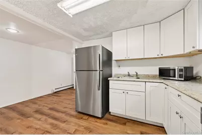 31 Nesaquake Avenue, Port Washington, NY 11050 - Photo 14