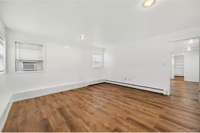 31 Nesaquake Avenue, Port Washington, NY 11050 - Photo 8