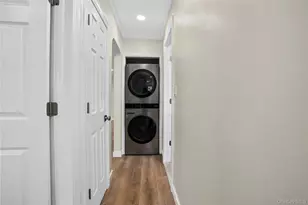 89-53 Vanderveer St, Queens Village, NY 11427 - Photo 20