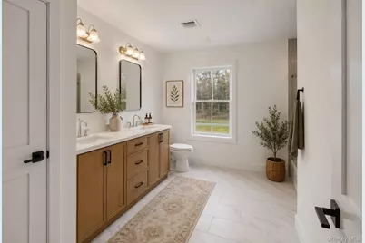 11 N Colonels Path, Manorville, NY 11949 - Photo 14