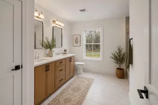 11 N Colonels Path, Manorville, NY 11949 - Photo 14