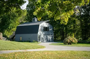 316-320 Clinton Hollow Rd, Salt Point, NY 12578 - Photo 32
