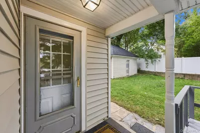 24 Bella Vista Street, Locust Valley, NY 11560 - Photo 24