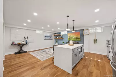 2053 Van Hoesen Avenue, Bronx, NY 10461 - Photo 28