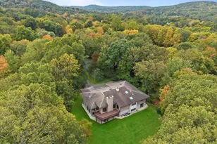 21 Tall Pines Ln, Bedford Corners, NY 10549 - Photo 4