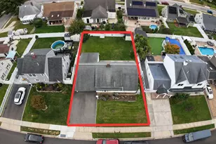 158 Bloomingdale Rd, Levittown, NY 11756 - Photo 12