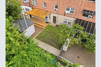 3919 Grace Avenue, Bronx, NY 10466 - Photo 38