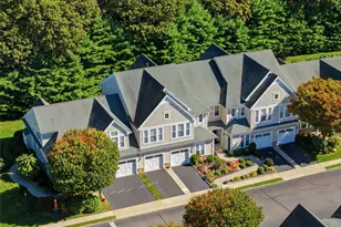 163 Symphony Dr, Lake Grove, NY 11755 - Photo 36