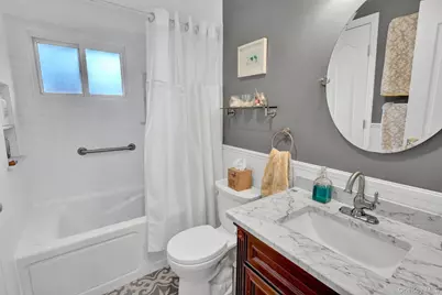 96 Washington Avenue, Islip Terrace, NY 11752 - Photo 12