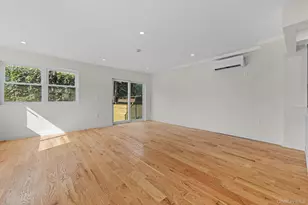 666 Osborn St, Brooklyn, NY 11212 - Photo 8
