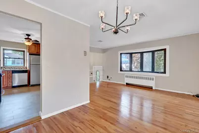 3273 5th Street, Oceanside, NY 11572 - Photo 10