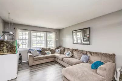 35 Norman Drive, Bohemia, NY 11716 - Photo 2