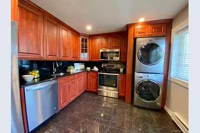 1314 Smithtown Avenue #37, Bohemia, NY 11716 - Photo 2