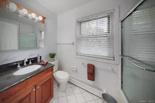 50 Cheldea Ct, Bohemia, NY 11716 - Photo 12