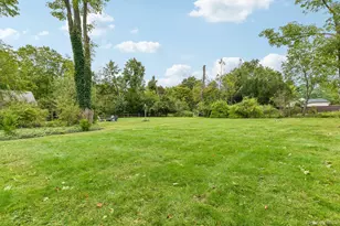 365 Van Buren St, Saint James, NY 11780 - Photo 24