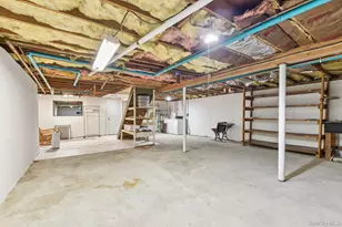 365 Van Buren St, Saint James, NY 11780 - Photo 20
