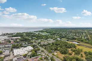 195 River Ave, Patchogue, NY 11772 - Photo 30