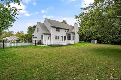 56 Londonderry Lane, Somers, NY 10589 - Photo 2