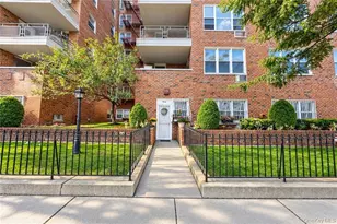 1625 Emmons Ave, Brooklyn, NY 11235 - Photo 2