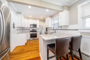 22 Stuart Ave, Malverne, NY 11565 - Photo 2